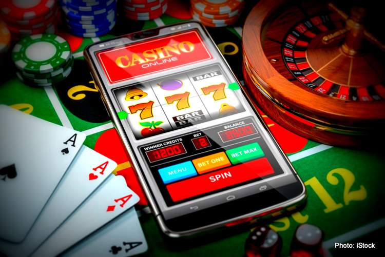 Explore the Thrills of Casinoly Casino Your Ultimate Gaming Destination